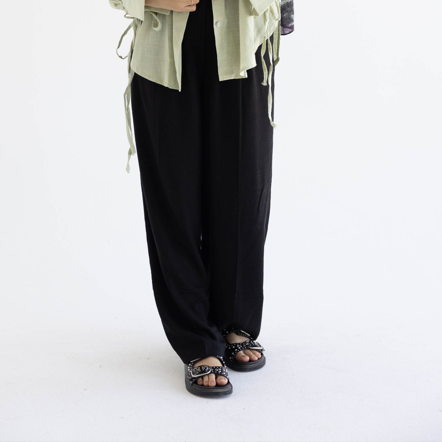 The Essential Black Linen Trouser
