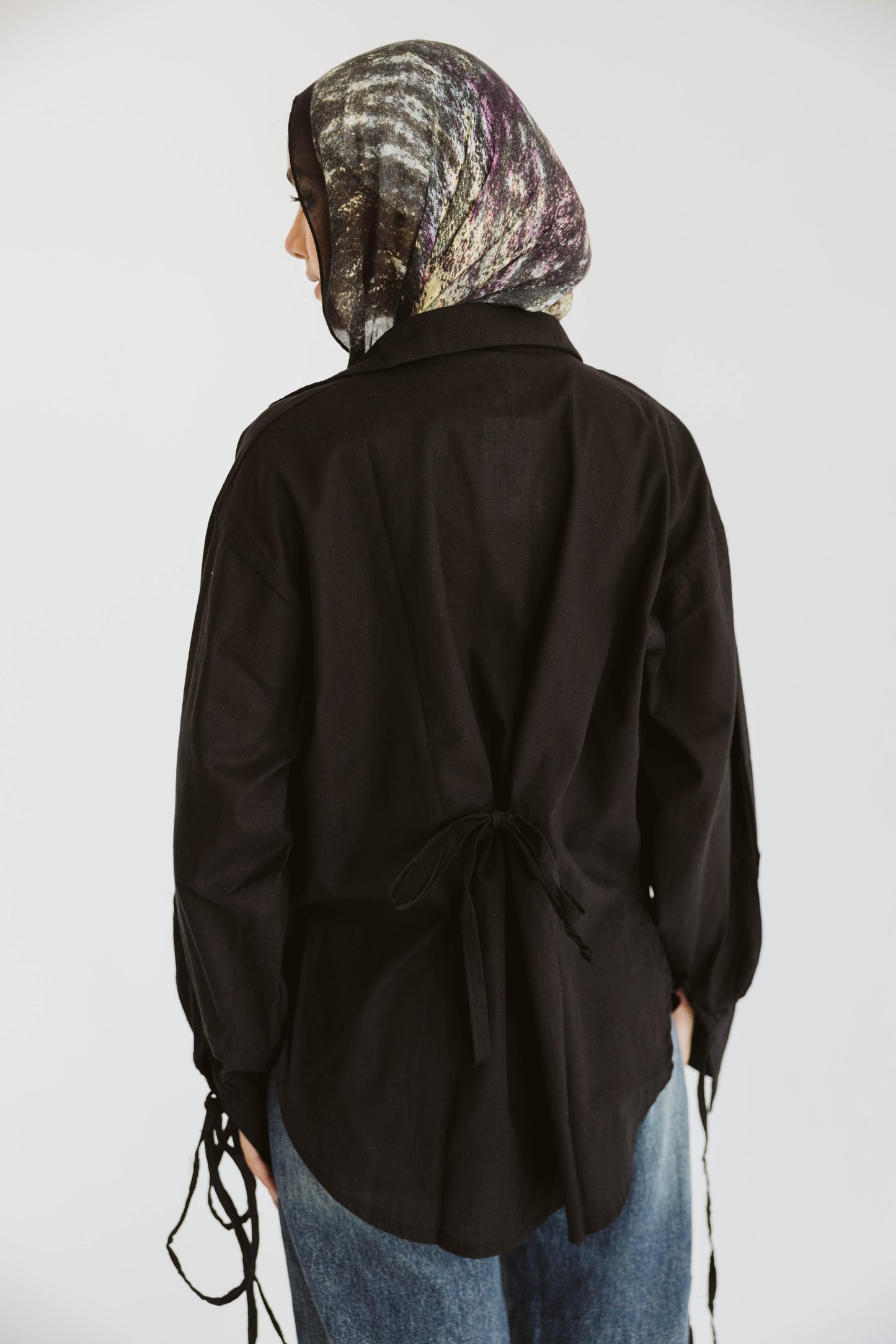 Oversized Linen Shirt with Back Tie –in Black