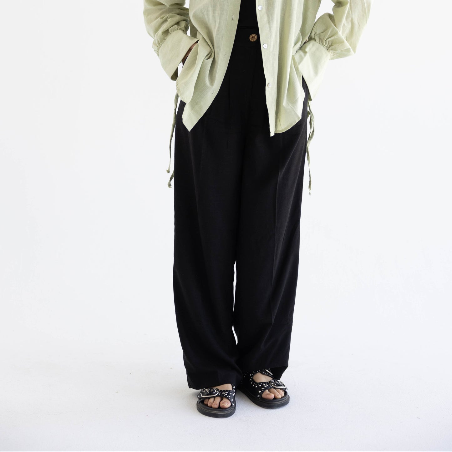The Essential Black Linen Trouser